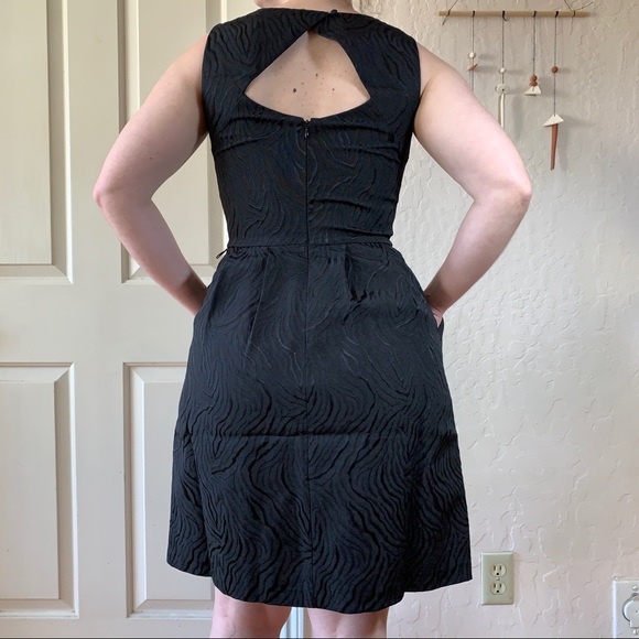 Macy's little black dress envelope back textured zebra fabric pockets - Picture 2 of 8